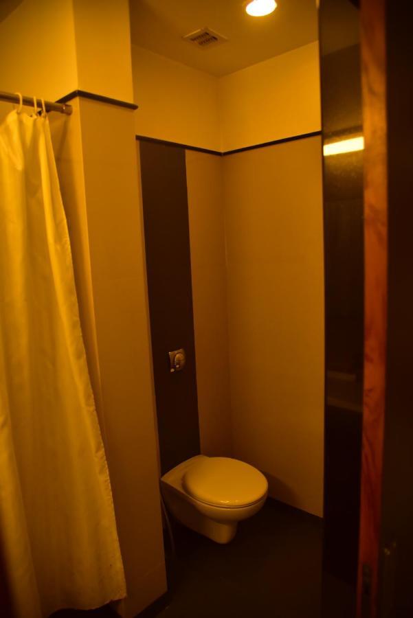 Hi 5 Hotel&Experience Nashik Buitenkant foto